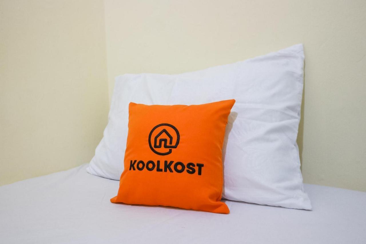 Hotel Koolkost Near Rs Graha Kedoya Jakarta Exteriér fotografie