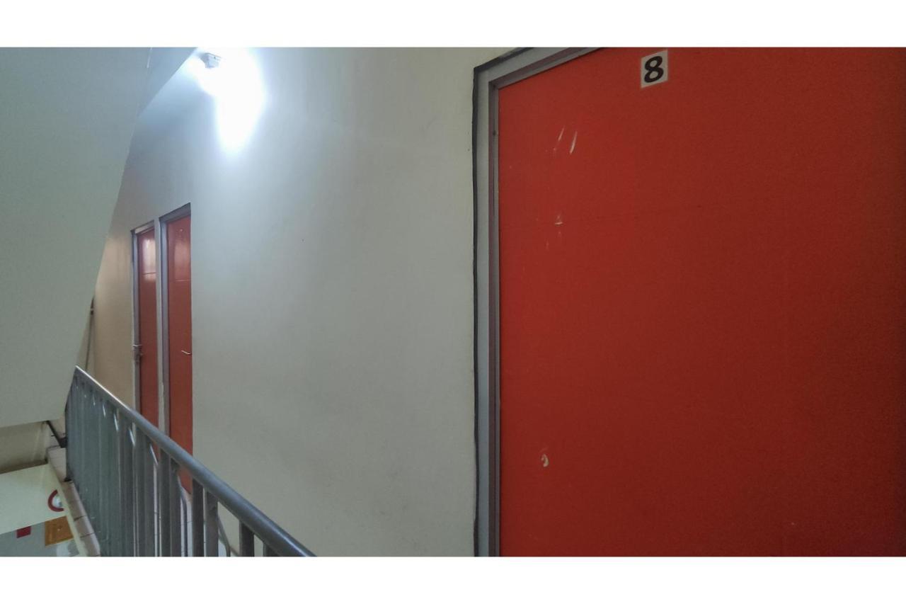 Hotel Koolkost Near Rs Graha Kedoya Jakarta Exteriér fotografie