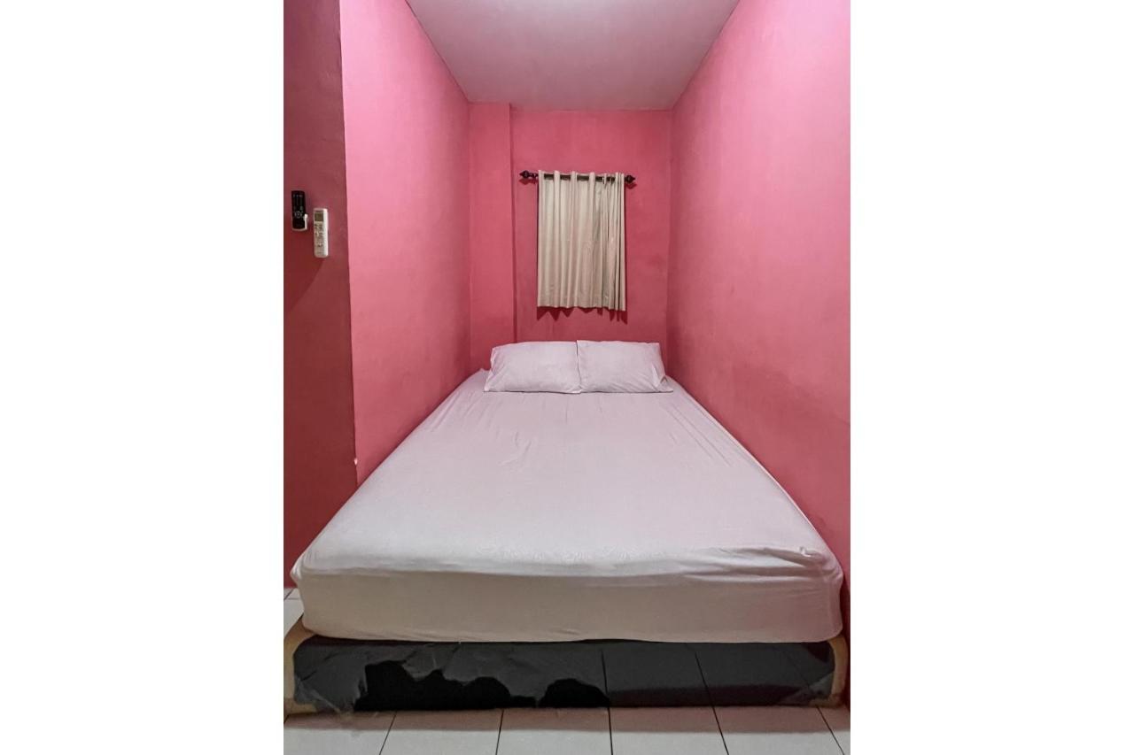Hotel Koolkost Near Rs Graha Kedoya Jakarta Exteriér fotografie
